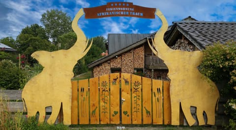 Fewo Eitermoser Afrikanischer Traum Apartment in Salzburgerland