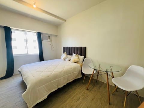 Brand new! Minimalist studio space Apartment in Las Pinas