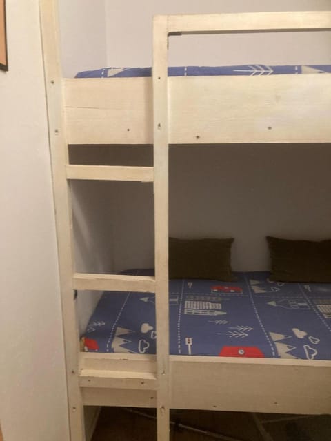 Bed, Photo of the whole room, Bedroom, bunk bed