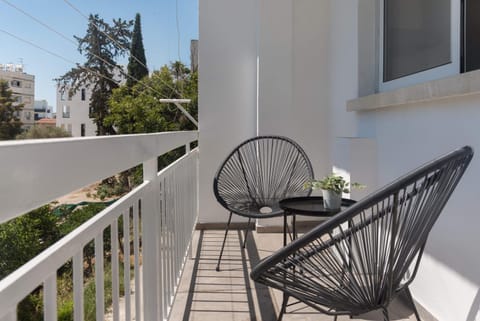 Property building, Day, View (from property/room), Balcony/Terrace