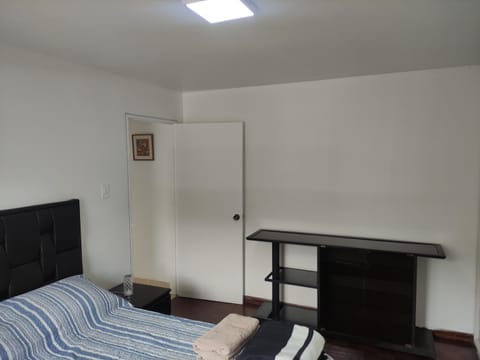 Apartamento cerca del Boulevard de Sabana Grande y zona comercial Apartment in Caracas