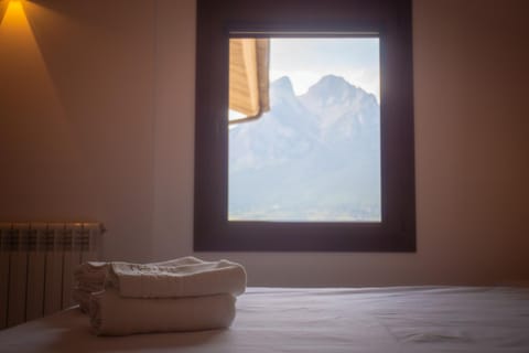 L'indret del Pedraforca Hotel in Berguedà