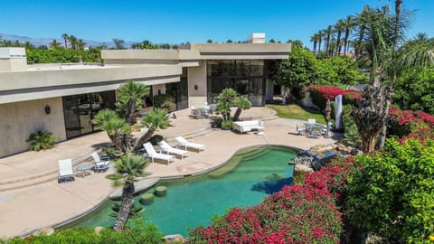 The Estancias, Compound in La Quinta on a 1 acre lot Ultimate Privacy House in La Quinta