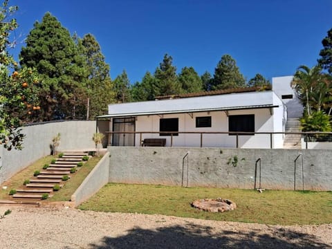 Chácara Jardim Secreto House in Serra Negra