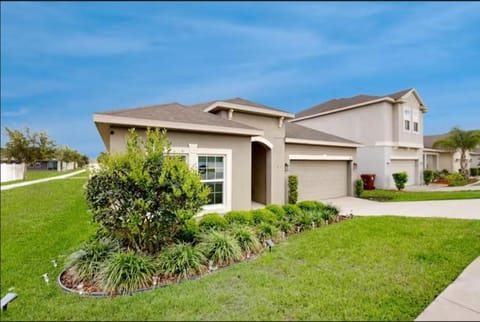 Beautiful House Near Disney House in Davenport