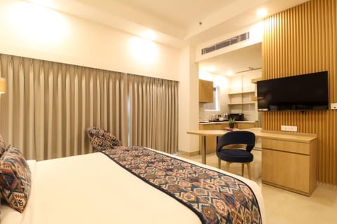 Communal lounge/ TV room, Bed, TV and multimedia, Kitchen or kitchenette, Living room, Photo of the whole room, Evening entertainment, Bedroom, hair dresser, minibar, air conditioner