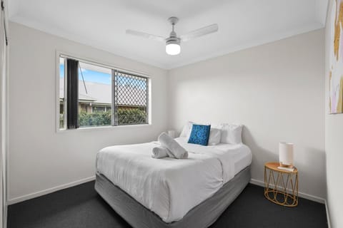 Comfy 5bdr 2Bth Gold Coast Home Apartment in Hope Island