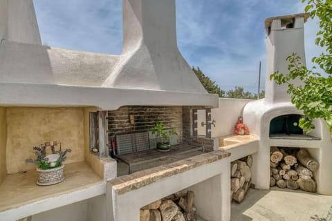 Day, BBQ facilities, Balcony/Terrace