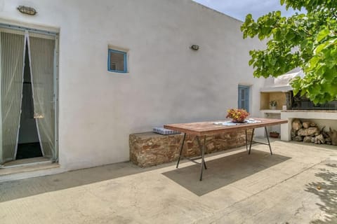 Patio, Day, View (from property/room), Dining area