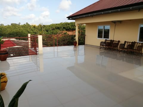 GUSSYS Homes Apartamento in Central Region, Ghana