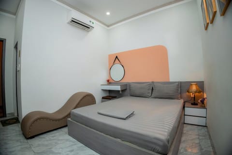 Hotel Hưng Phát Hotel in Ho Chi Minh City