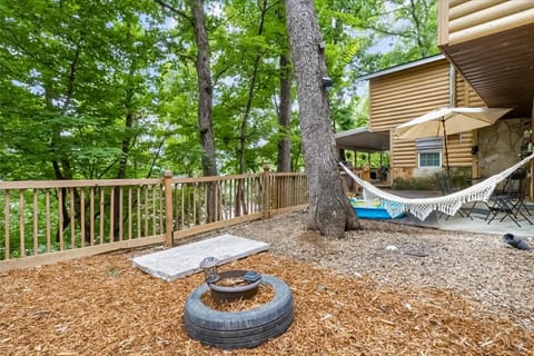 Hickory Hideaway on the Lake Apartamento in Village Four Seasons