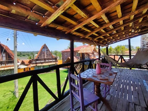 Patio, Day, Natural landscape, View (from property/room), Balcony/Terrace, Dining area