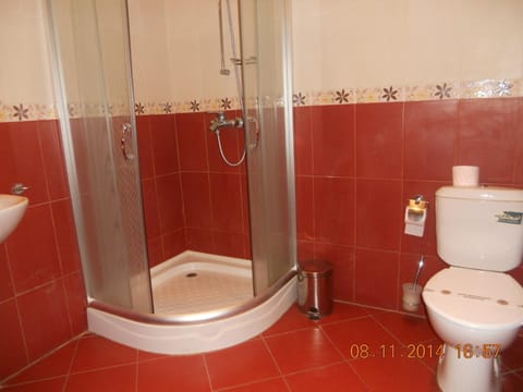 Shower, Toilet, Bathroom