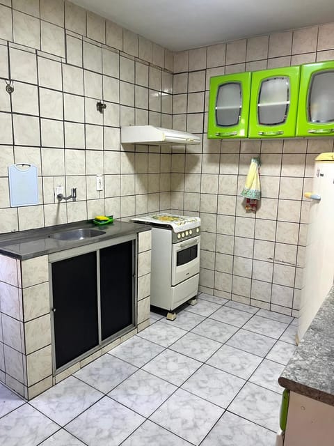 Quarto em apartamento compartilhado Vacation rental in Teresina