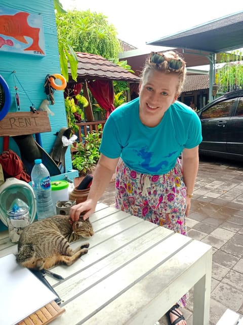 Putu Guest House Pemuteran Bed and Breakfast in Bali