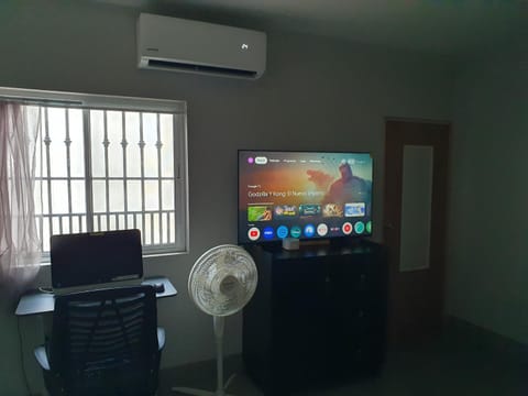 TV and multimedia, air conditioner