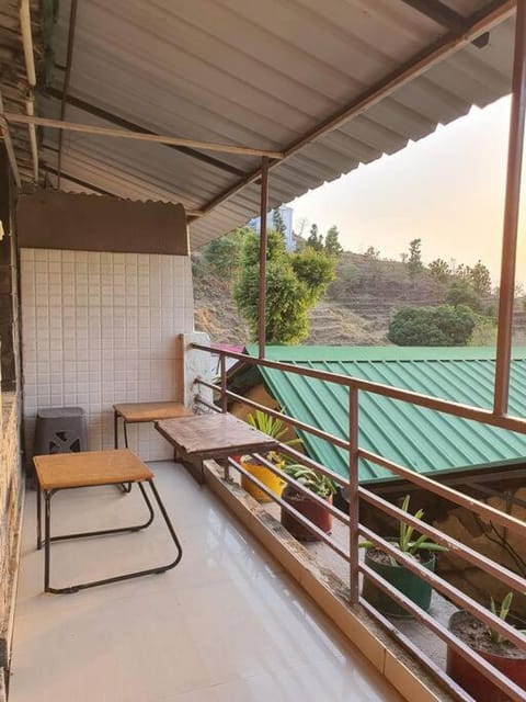 Cottage Resort amidst Shivaliks Villa in Himachal Pradesh