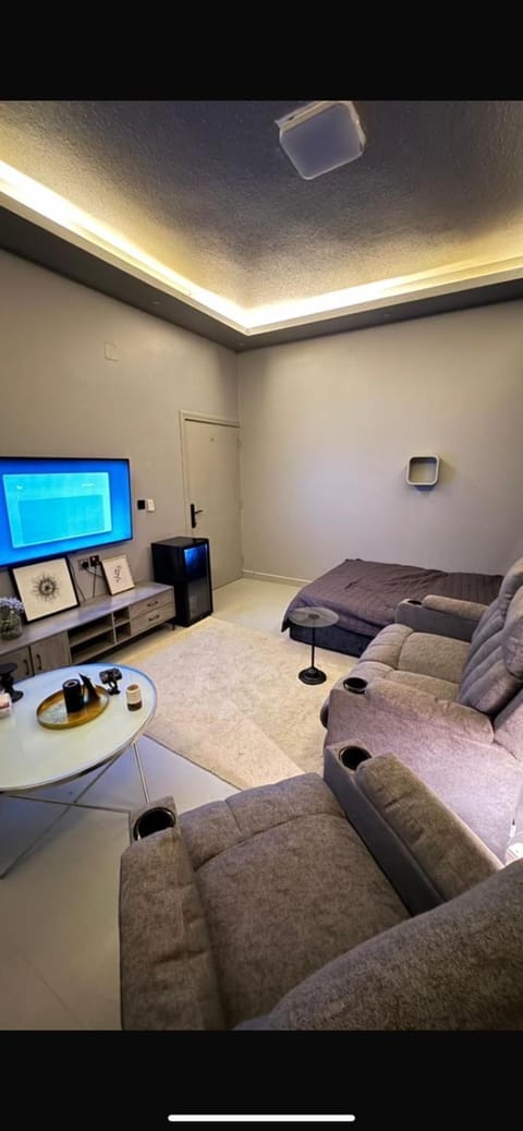 استديو حي المغرزات Apartment in Riyadh