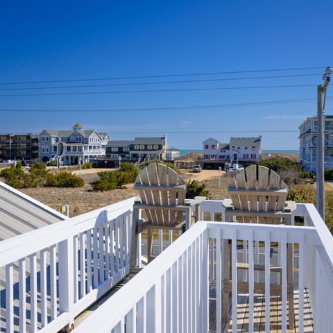 Hawk's Nest House in Kill Devil Hills