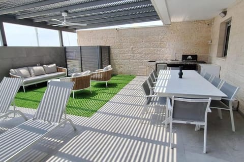 אקווה סוויט עם בריכה פרטית Apartment in Jerusalem District