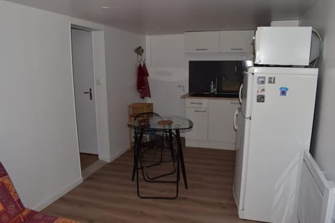 loue Appartement Rez de Jardin Gite Apartment in Barneville-Carteret