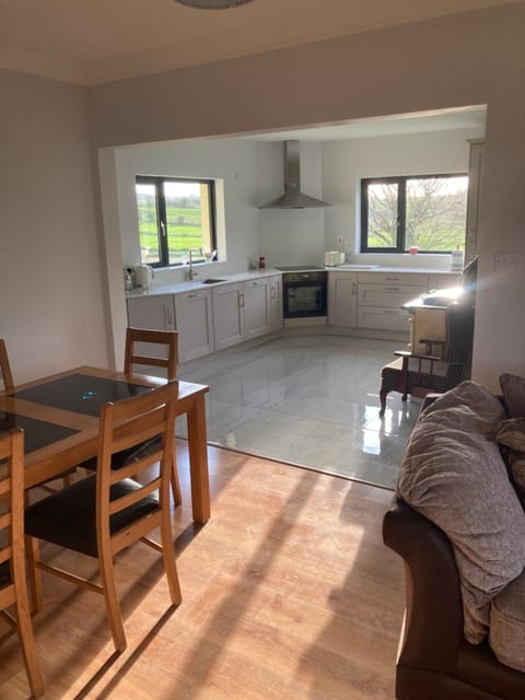 Country bungalow Apartment in County Sligo