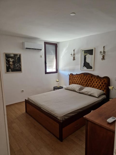 Traveller's Den Apartment in Podgorica