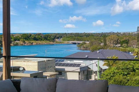 Whalespotter - Ocean & Creek View Home by uHoliday House in Kingscliff