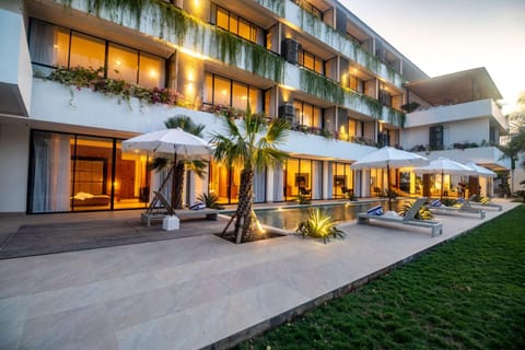 Octa Canggu Villa and Condotel Apartment hotel in North Kuta