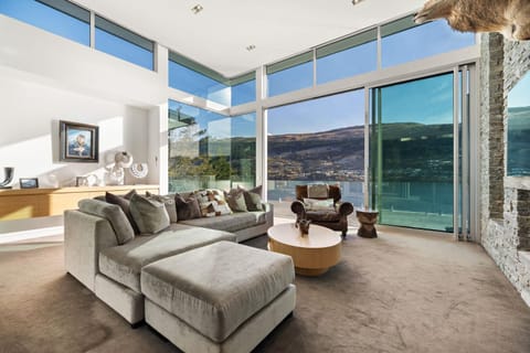 Natural landscape, Living room, Seating area, Lake view, Mountain view