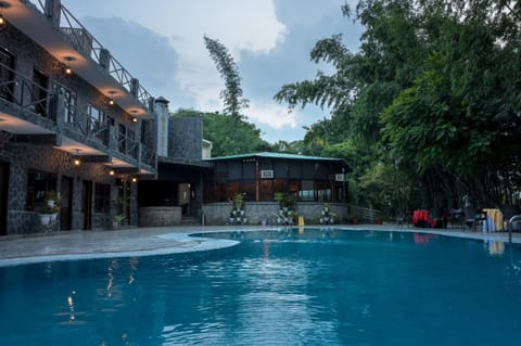 Tiger Trail Resort Hotel in Uttarakhand