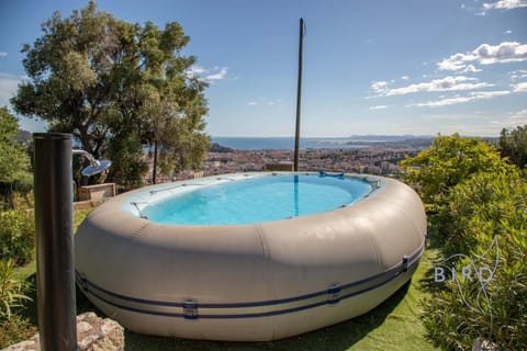 Villa Bonnard in Nice Sea and city View & Pool Villa in 06340 La Trinité, France