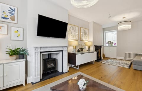 stylish & spacious London 4 beds house House in Richmond