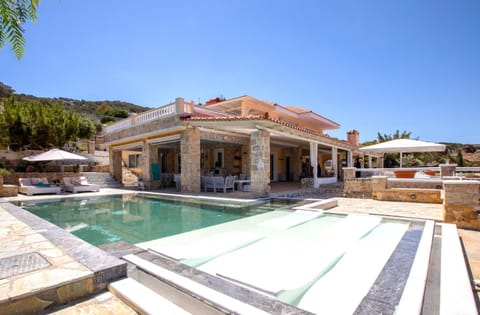 Natural landscape, Pool view, Swimming pool