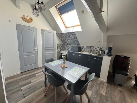 Appartement avec cour Apartment in Gien