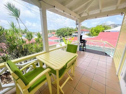 Beautiful one bedroom apartment 3 minutes from the beach Apartment in Saint Mary, Antigua and Barbuda