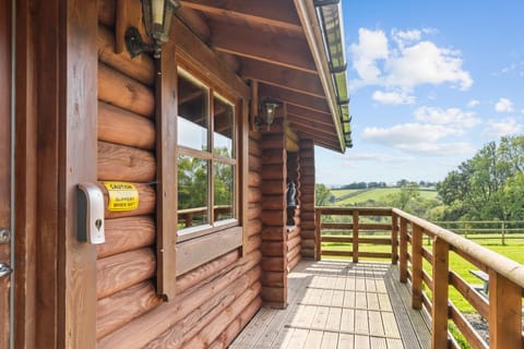 Property building, View (from property/room), Balcony/Terrace