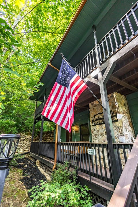 Aska Lodge House in Blue Ridge