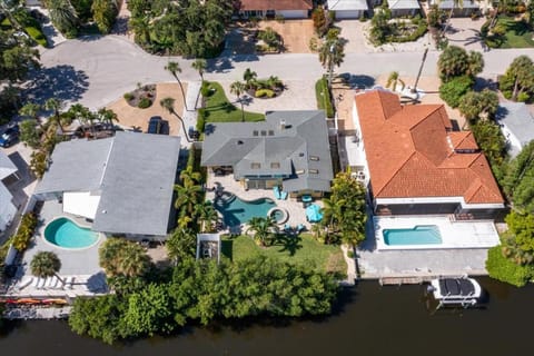 Luxe Siesta Key Home Pool Hot Tub Near Beach House in Siesta Key