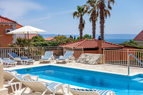 Patio, Summer, View (from property/room), Balcony/Terrace, Pool view, Sea view, Swimming pool, Swimming pool, sunbed