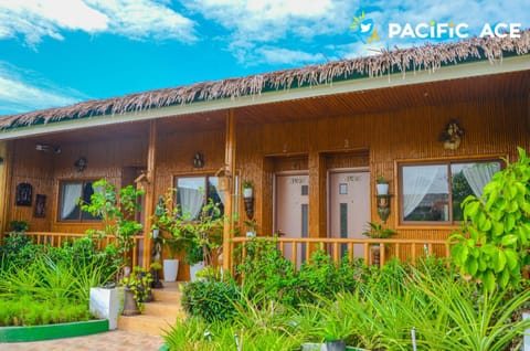 The Garden by Pacific Ace Resort in Olongapo