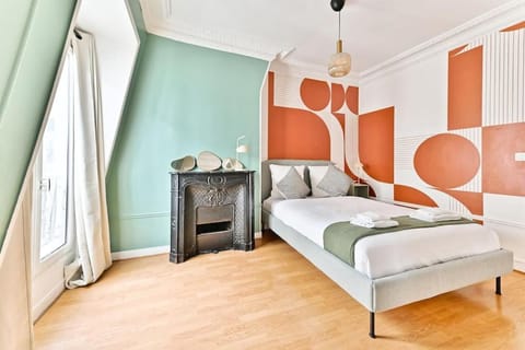 Bed, Photo of the whole room, Bedroom