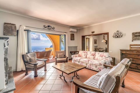 Neranya Resort - Amalfi Suite Apartment in Massa Lubrense