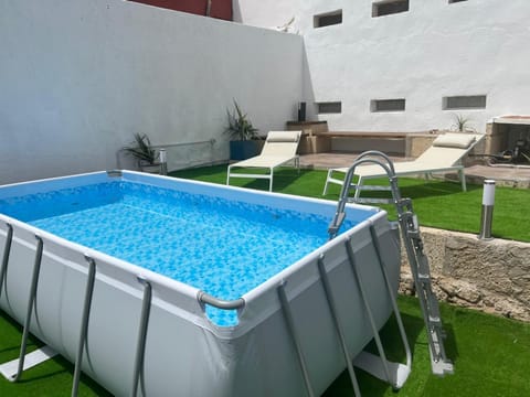 Pool view, Swimming pool