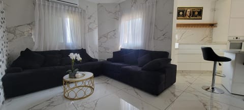 Penthouse in Ramat Gan Next to Sheba Hospital Apartment hotel in Tel Aviv-Yafo