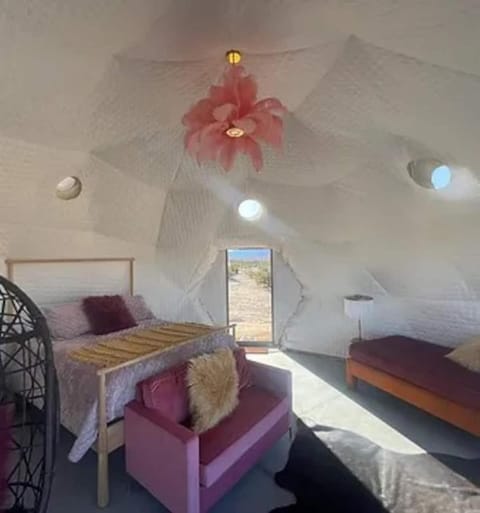 Geodesic Dome for Glamping Tenda de luxo in Twentynine Palms