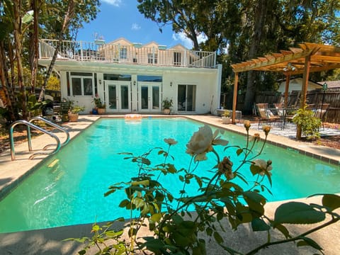 Day, Garden view, Pool view, Swimming pool