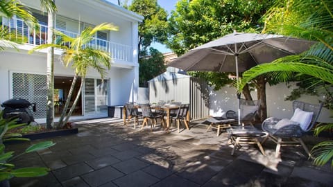 Patio, BBQ facilities, Garden, Balcony/Terrace, Dining area