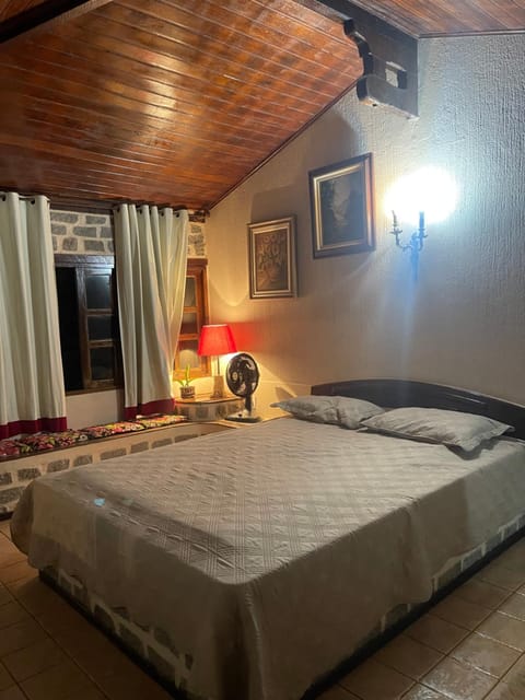 Recanto dos Colibris Bed and Breakfast in Guarapari